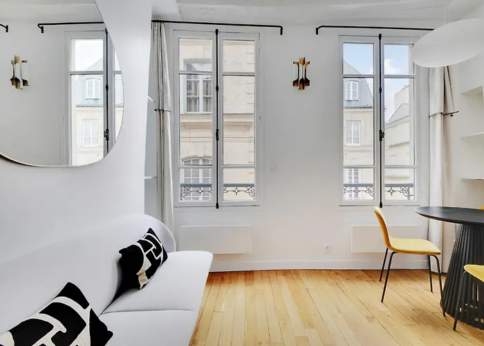 Cosy Appt - Sentier Les Halles - Mobility Lease *